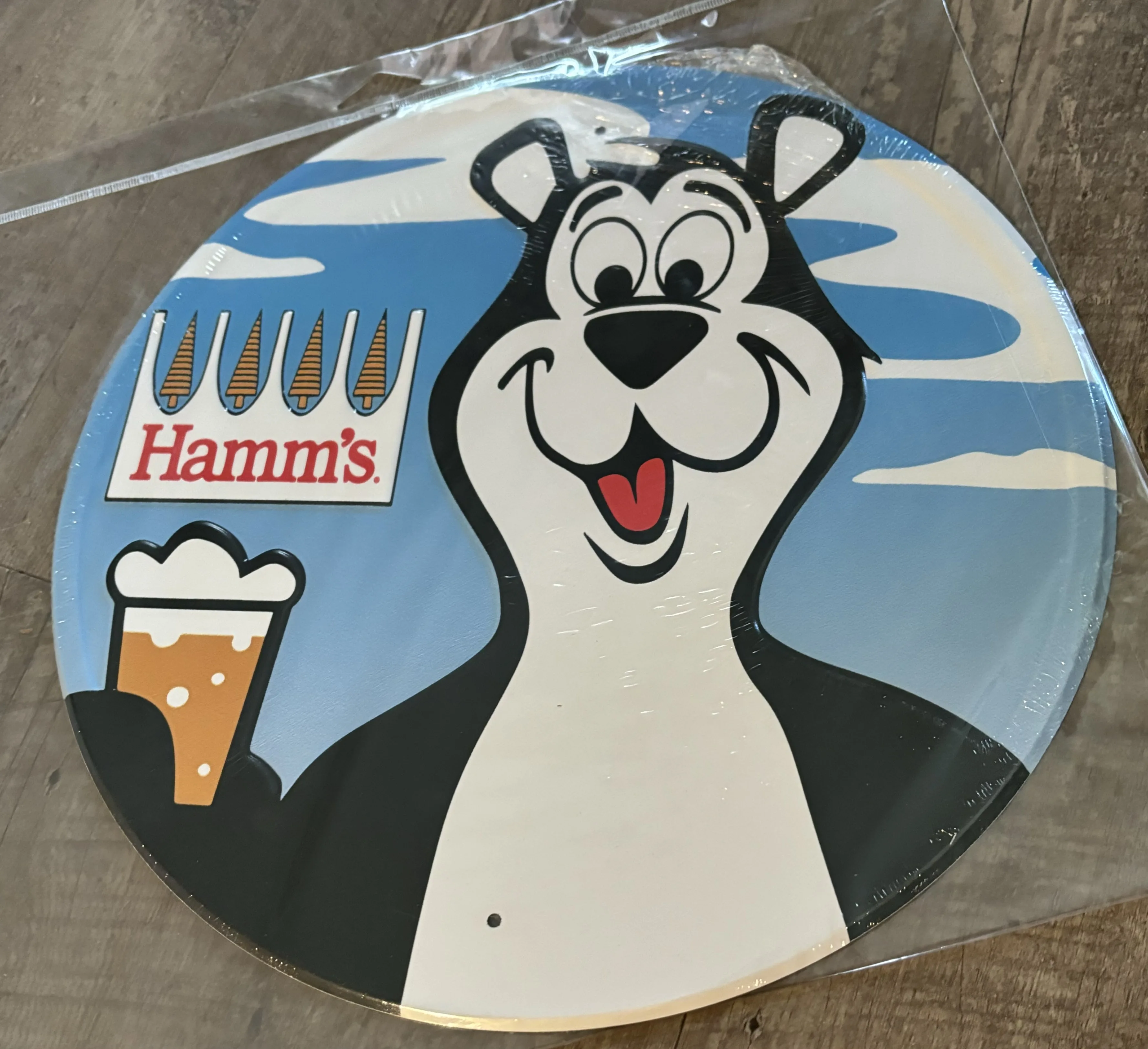 Hamm's (Round) - Alcohol Metal Sign