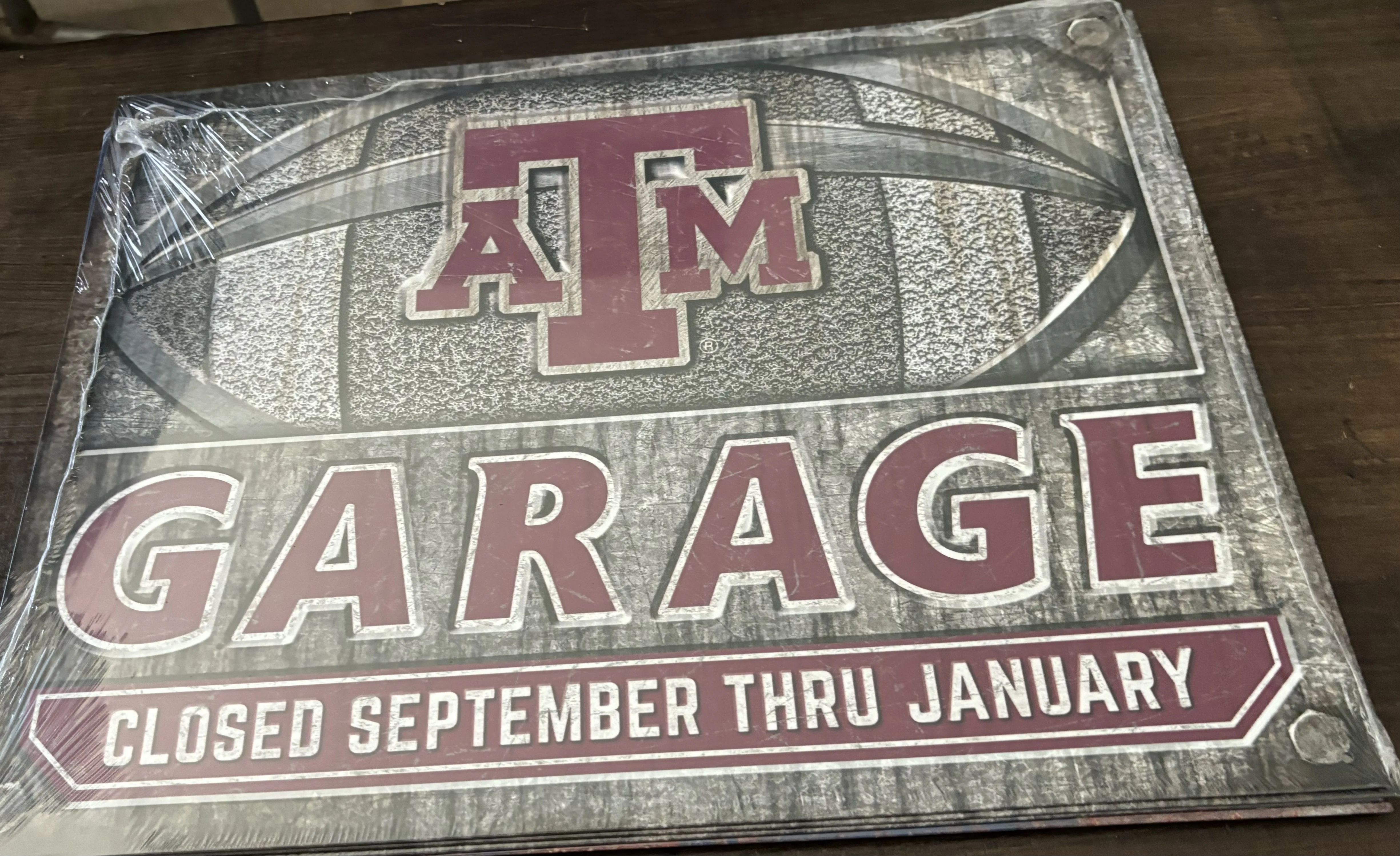 Texas A&M Garage-Closed September Thru January - Tin Signs Metal Sign